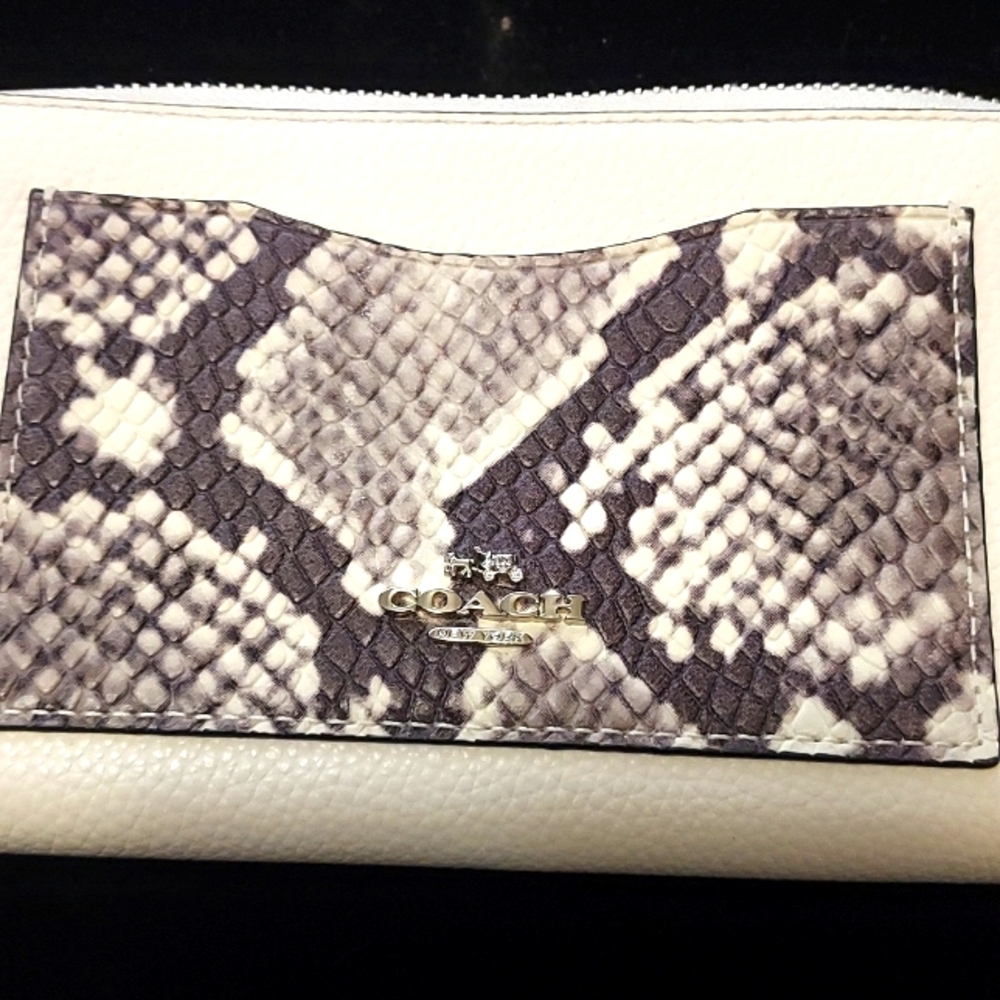 Coach wallet